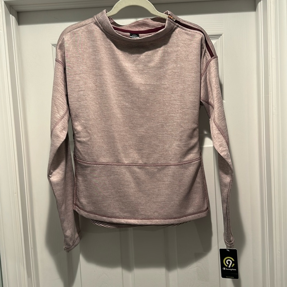 Champion zip neck women’s brand new sweatshirt- size Medium
